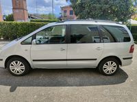 Usata Ford Galaxy 131 CV (96 kW) 2005 Grigio Monovolume