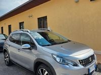 Usata Peugeot 2008 Allure 102 CV (75 kW) 2018 Grigio SUV