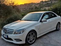 Usata Mercedes C250 AMG 204 CV (150 kW) 2010 Bianco Berlina
