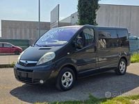 Usata Opel Vivaro 120 CV (88 kW) 2012 Nero Monovolume
