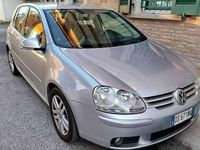Usata VW Golf VI United 102 CV (75 kW) 2008 Grigio Utilitaria