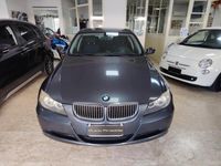 usata BMW 320 d berlina 3 volumi