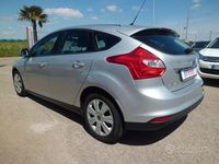 Usata Ford Focus Titanium 125 CV (91 kW) 2014 Grigio Berlina