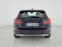 Usata Volvo V60 CC Ultimate 197 CV (144 kW) 2022 Nero Station wagon
