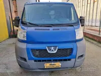 Usata Peugeot Boxer 101 CV (74 kW) 2010 Blu Furgone