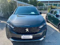Usata Peugeot 3008 Allure 131 CV (96 kW) 2023 Grigio SUV