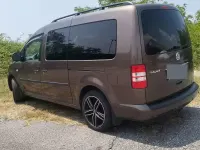 Usata VW Caddy 102 CV (75 kW) 2010 Marrone Monovolume