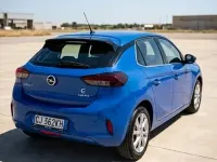 Usata Opel Corsa Elegance 102 CV (75 kW) 2022 Blu Utilitaria