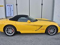Usata Dodge Viper 500 CV (367 kW) 2005 Giallo Cabrio