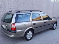 Usata Opel Vectra 101 CV (74 kW) 1997 Bronzo Station wagon