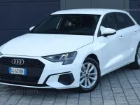 Usata Audi A3 e-tron Premium 110 CV (80 kW) 2021 Bianco pastello Utilitaria