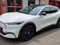 Usata Ford Mustang Mach-E Standard Range 100 kW (136 CV) 2023 Bianco SUV