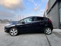 Usata Ford Fiesta Titanium 82 CV (60 kW) 2010 Nero Utilitaria
