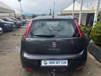 Usata Fiat Punto Street 95 CV (69 kW) 2017 Grigio Utilitaria