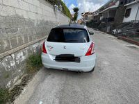 Usata Suzuki Swift 94 CV (69 kW) 2011 Bianco Utilitaria