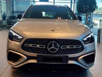 Usata Mercedes GLA200 Premium 150 CV (110 kW) 2023 Argento SUV