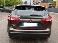 Usata Nissan Qashqai 116 CV (85 kW) 2016 Marrone SUV