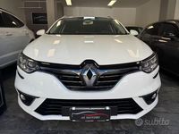 Usata Renault Mégane GrandTour 110 CV (80 kW) 2017 Bianco Station wagon