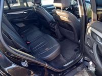 Begagnad BMW X5 Efficient Dynamics 258 HK (189 kW) 2015 Svart SUV