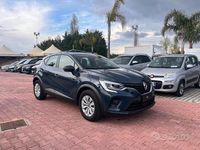 Usata Renault Captur Intens 101 CV (74 kW) 2020 Blu SUV