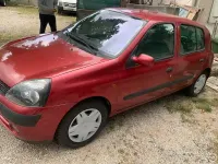 Usata Renault Clio Privilege 75 CV (55 kW) 2001 Rosso Berlina