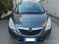 Usata Opel Meriva 95 CV (69 kW) 2011 Grigio Monovolume