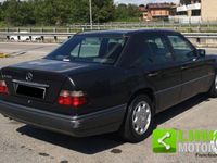 usata Mercedes E200 Automatic