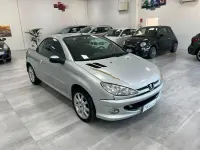 Usata Peugeot 206 CC 109 CV (80 kW) 2004 Argento Cabrio