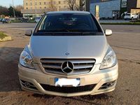 Usata Mercedes B160 Executive 95 CV (69 kW) 2011 Argento Monovolume