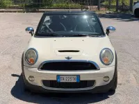 Usata Mini Cooper S Cabriolet 174 CV (127 kW) 2009 Giallo Cabrio