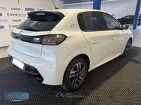 Usata Peugeot 208 Active 75 CV (55 kW) 2022 Bianco pastello Utilitaria