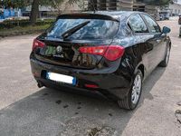 Usata Alfa Romeo Giulietta Distinctive 105 CV (77 kW) 2010 Nero Utilitaria