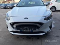Usata Ford Focus Business Edition 95 CV (69 kW) 2020 Bianco Station wagon