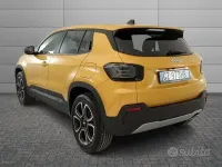 Usata Jeep Avenger Summit 101 CV (74 kW) 2025 Giallo SUV