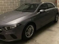 Usata Mercedes A180 Premium 116 CV (85 kW) 2019 Grigio Berlina