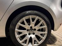 Usata VW Golf VI Highline 110 CV (80 kW) 2009 Grigio Utilitaria