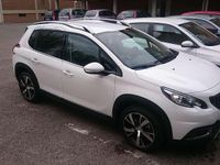 Usata Peugeot 2008 Allure 120 CV (88 kW) 2017 Bianco SUV
