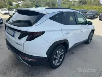 Gebraucht Hyundai Tucson 136 PS (100 kW) 2022 Weiß SUV