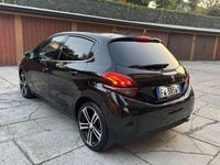 Usata Peugeot 208 Allure 120 CV (88 kW) 2016 Other Utilitaria