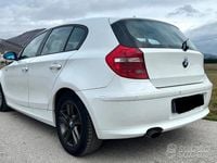 Usata BMW 118 M Sport 143 CV (105 kW) 2008 Bianco Utilitaria