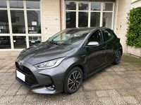 Usata Toyota Yaris Hybrid Trend 92 CV (67 kW) 2021 Antracite Berlina