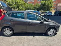 Usata Ford Fiesta 75 CV (55 kW) 2017 Grigio Utilitaria