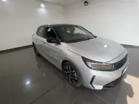 Usata Opel Corsa 100 CV (73 kW) 2025 Kaolin white Utilitaria