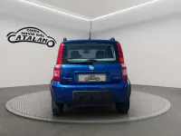 Usata Fiat Panda 4x4 Climbing 69 CV (50 kW) 2006 Blu Utilitaria