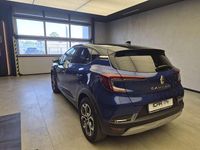 Usata Renault Captur Intens 101 CV (74 kW) 2023 Blu scuro met. SUV
