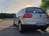 Usata VW Golf IV Trendline 75 CV (55 kW) 2004 Berlina