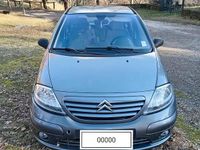 Begagnad Citroën C3 2004 Grå Halvkombi