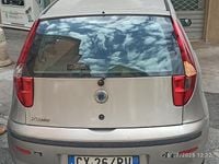 Usata Fiat Punto 60 CV (44 kW) 2005 Grigio Utilitaria