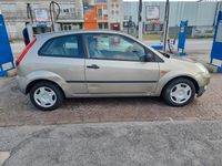 Usata Ford Fiesta 75 CV (55 kW) 2003 Marrone Utilitaria