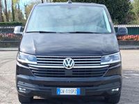 Usata VW Caravelle 150 CV (110 kW) 2024 Nero Furgone